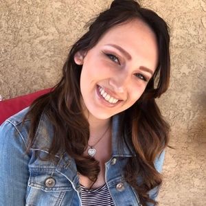 Meet your Posher, Jackie